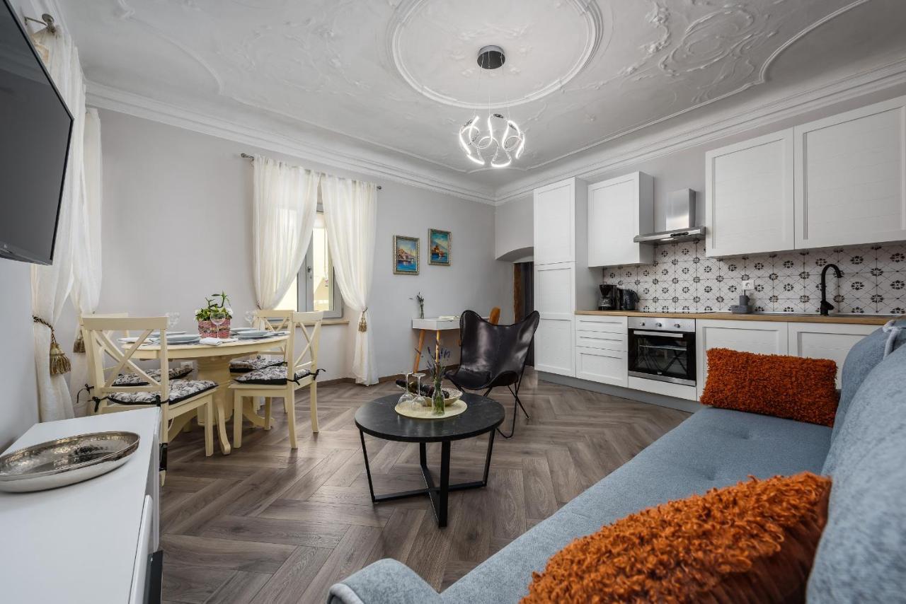 Premium Apartment Daka Пореч Екстериор снимка